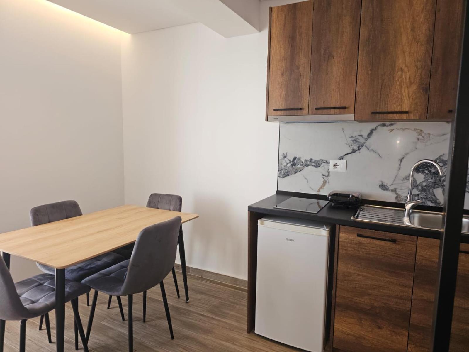 Ardit Seaside Rooms Sarande Exterior photo