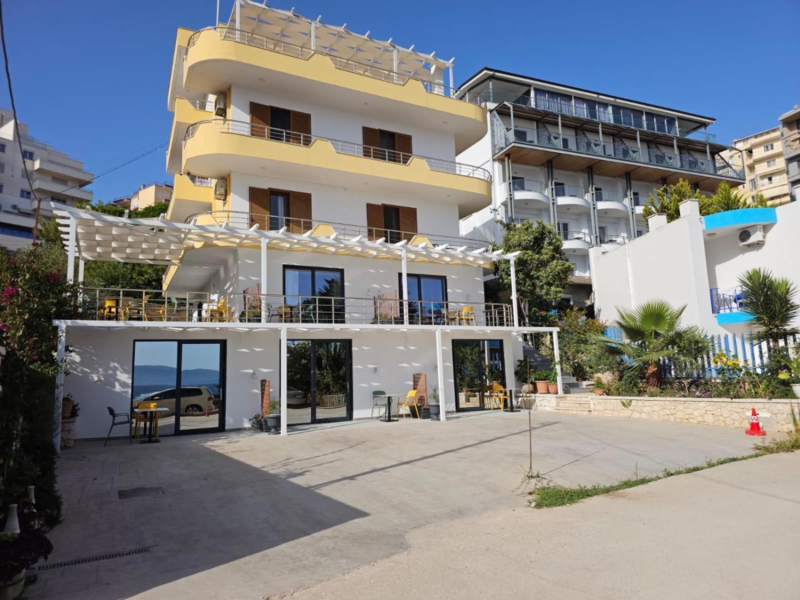 Ardit Seaside Rooms Sarande Exterior photo