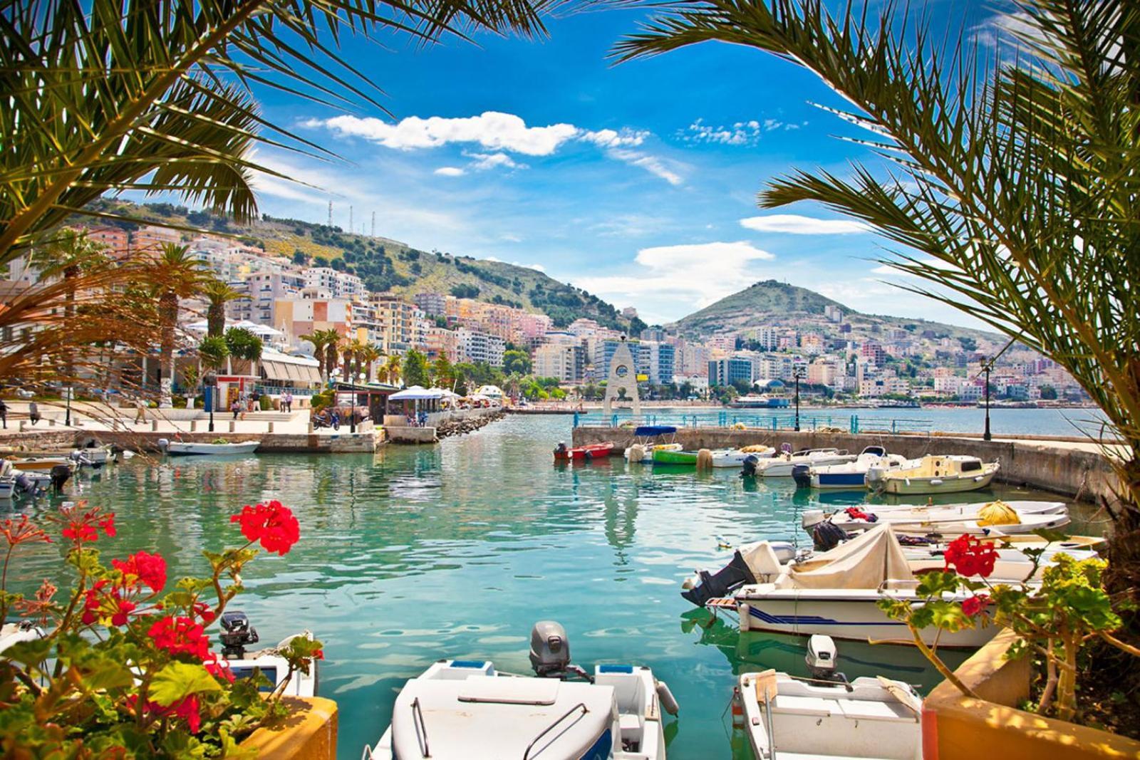 Ardit Seaside Rooms Sarande Exterior photo