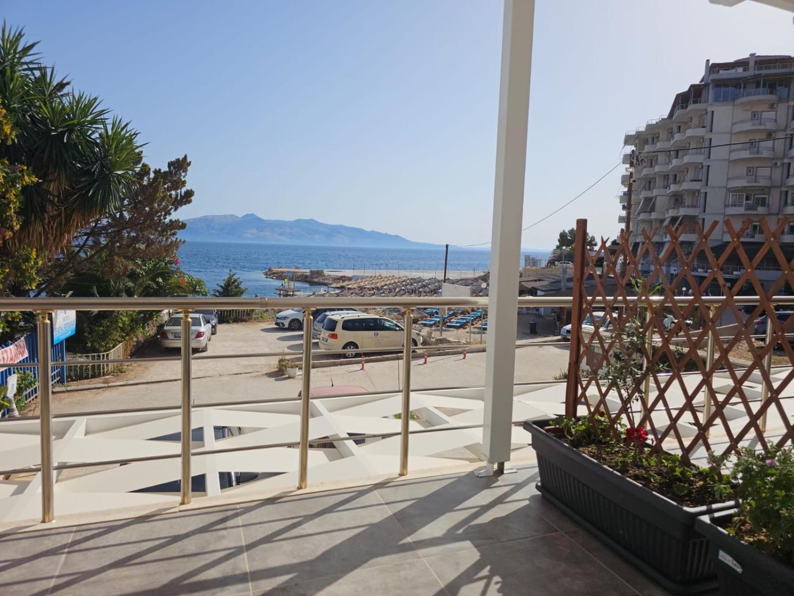 Ardit Seaside Rooms Sarande Exterior photo