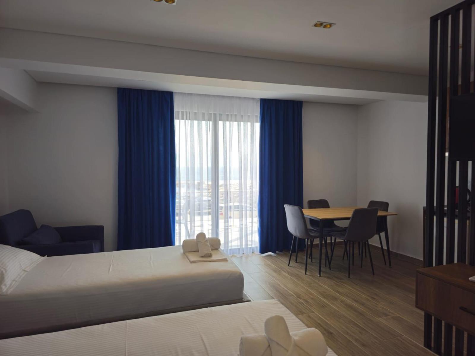 Ardit Seaside Rooms Sarande Exterior photo