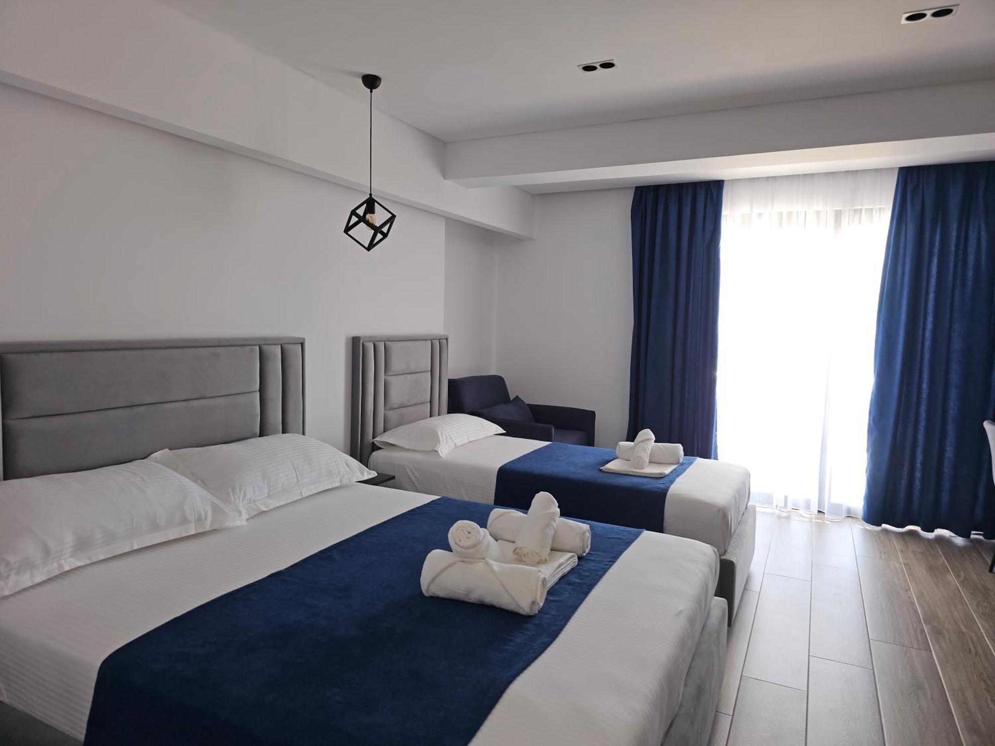 Ardit Seaside Rooms Sarande Exterior photo