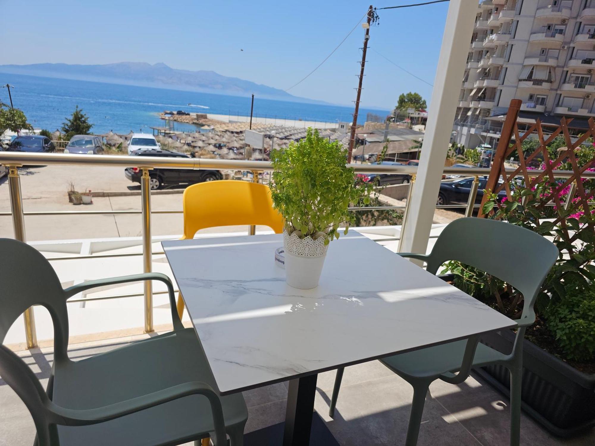Ardit Seaside Rooms Sarande Exterior photo